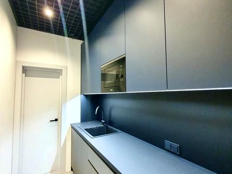 комерційна за адресою Мечникова вул., 19