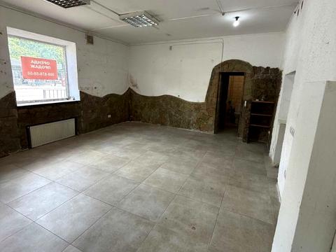 комерційна за адресою Кульпарківська вул., 122