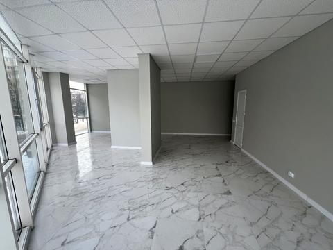 комерційна за адресою Перемоги вул., 53