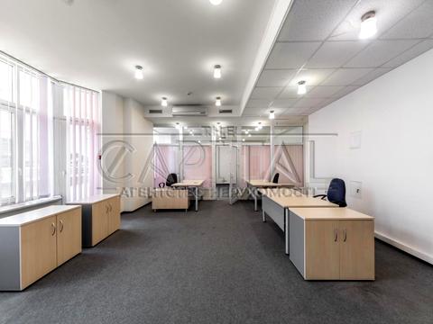 комерційна за адресою Київ, Володимирська вул., 49-А