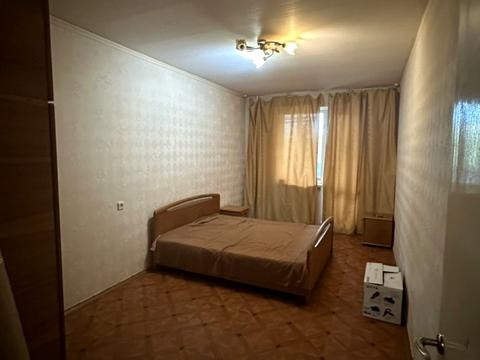 квартира за адресою Нескорених вул. (Героїв Праці), 4б