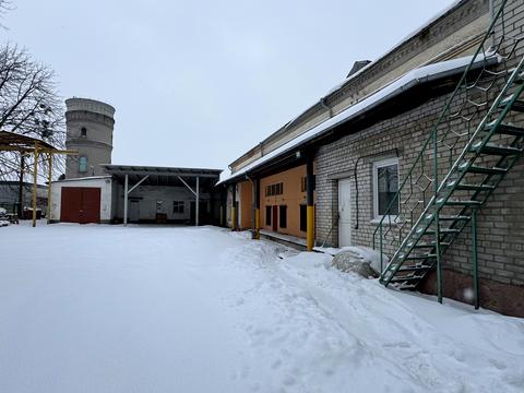 комерційна за адресою Вокзальна вул., 5