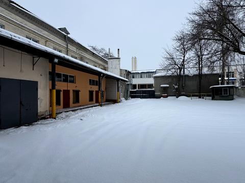 комерційна за адресою Вокзальна вул., 5