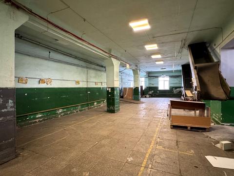 комерційна за адресою Вокзальна вул., 5