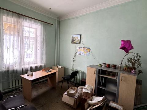 комерційна за адресою Вокзальна вул., 5