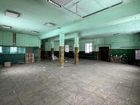 комерційна за адресою Вокзальна вул., 5