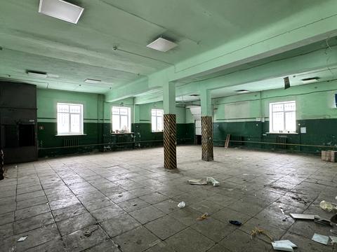 комерційна за адресою Вокзальна вул., 5