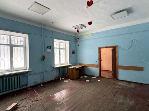 комерційна за адресою Вокзальна вул., 5