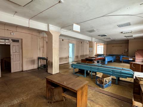 комерційна за адресою Вокзальна вул., 5