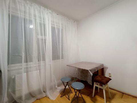 квартира за адресою Володимира Івасюка вул., 32