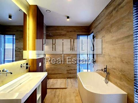 будинок за адресою Соборна вул. ()