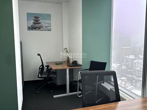 комерційна за адресою Київ, Спортивна пл., 1а