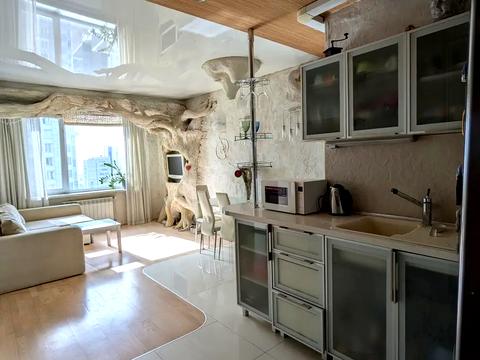 квартира за адресою Дніпровська набережна вул., 1