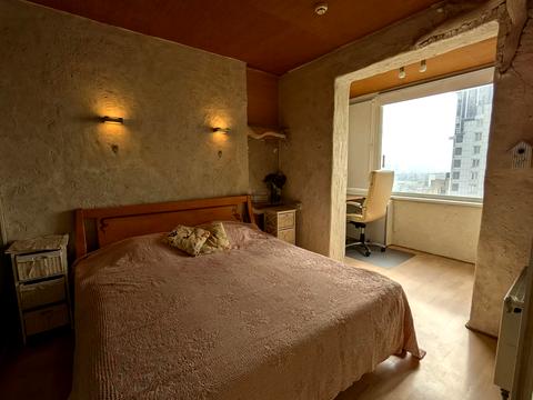 квартира за адресою Дніпровська набережна вул., 1