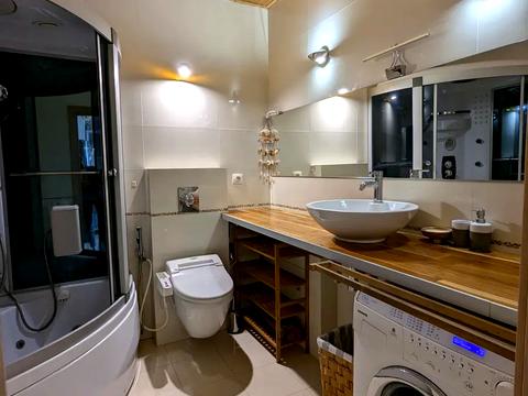 квартира за адресою Дніпровська набережна вул., 1