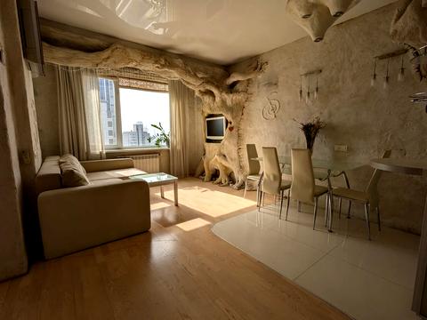 квартира за адресою Дніпровська набережна вул., 1