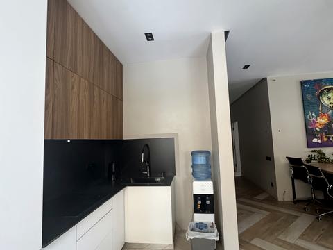 комерційна за адресою Вовчинецька вул., 169