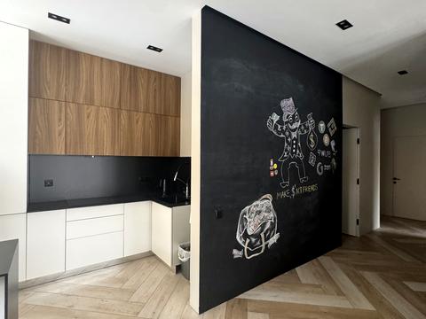 комерційна за адресою Вовчинецька вул., 169