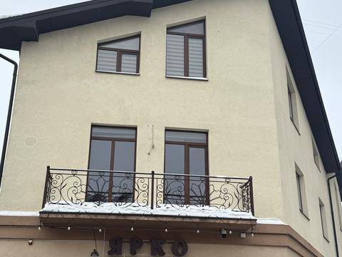 комерційна за адресою Вовчинецька вул., 169