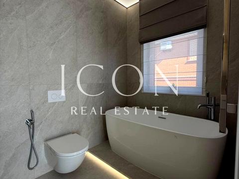 будинок за адресою Соборна вул. ()