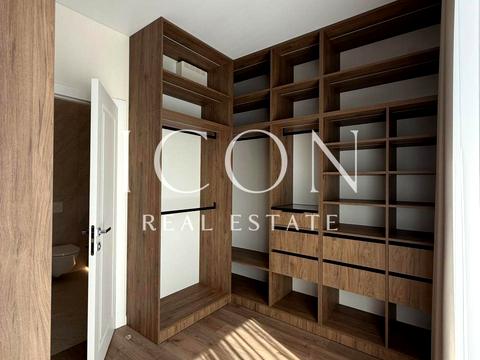 будинок за адресою Соборна вул. ()