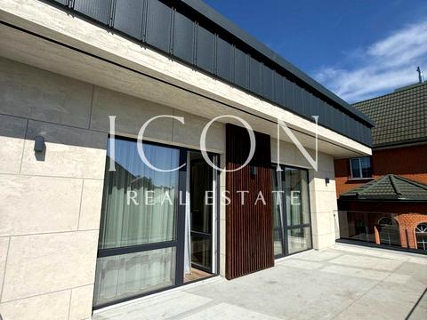 будинок за адресою Соборна вул. ()