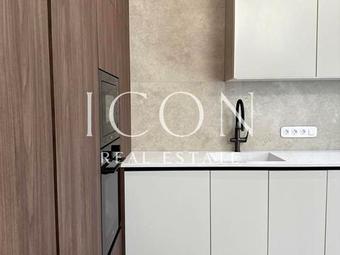 будинок за адресою Соборна вул. ()