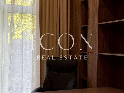 будинок за адресою Соборна вул. ()