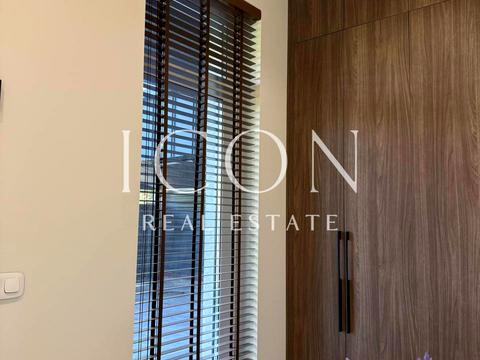 будинок за адресою Соборна вул. ()