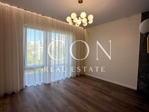 будинок за адресою Соборна вул. ()