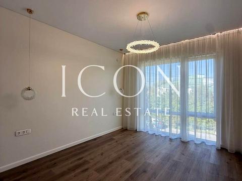 будинок за адресою Соборна вул. ()