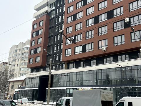 комерційна за адресою Торговиця вул., 19