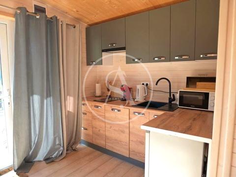 будинок за адресою Миколи Устияновича вул.