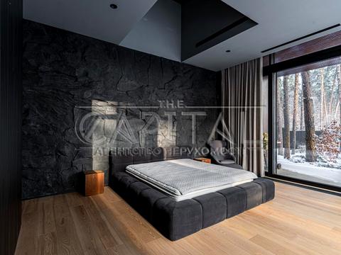 будинок за адресою с. Гнідин, Центральна вул.