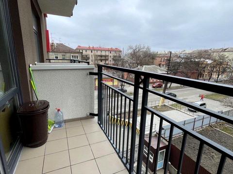 квартира по адресу Староказацкая ул. (Комсомольская), 75