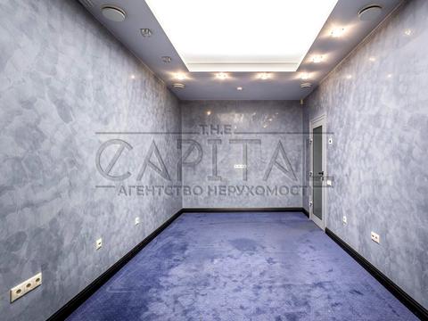 коммерческая по адресу Владимира Ивасюка просп. (Героїв Сталінграду), 6