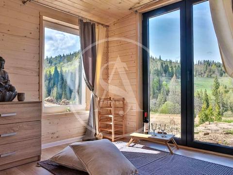 будинок за адресою Миколи Устияновича вул.