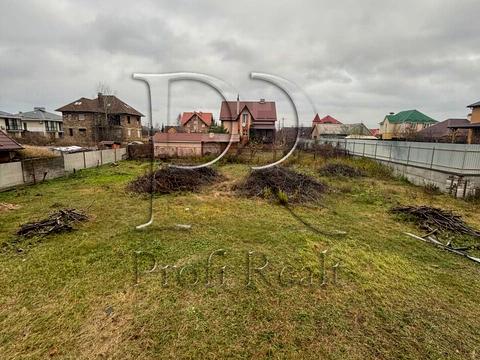 ділянка за адресою с. Гатне, Курганна вул.