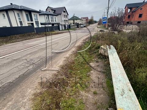 ділянка за адресою с. Гатне, Курганна вул.