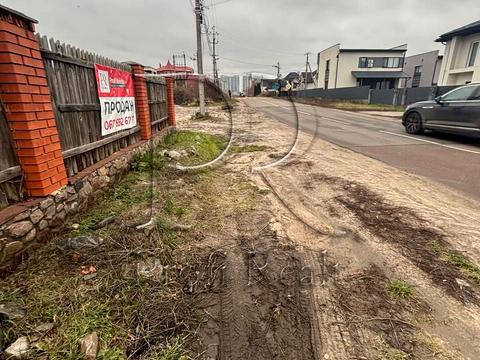 ділянка за адресою с. Гатне, Курганна вул.