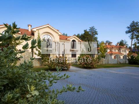 будинок за адресою Київська вул.