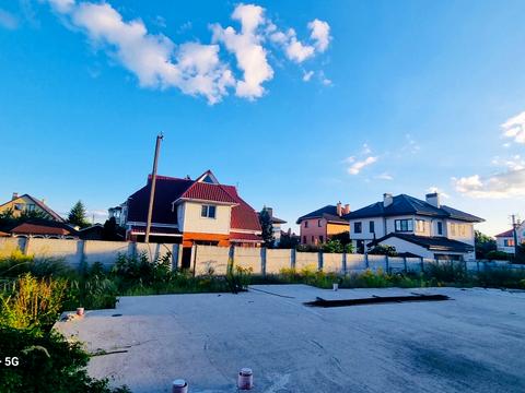 ділянка за адресою Богатирська вул.