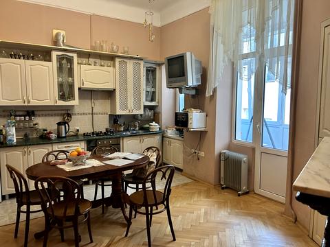 квартира за адресою Личаківська вул. (), 34