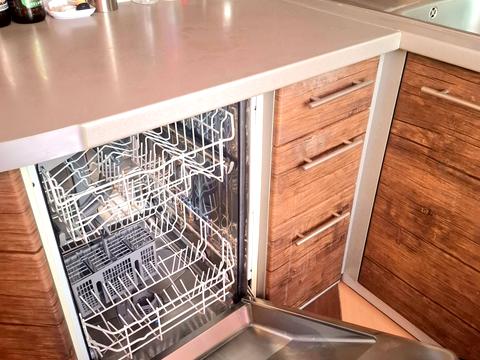 квартира за адресою Поздовжня вул., 3б