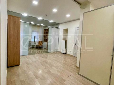 коммерческая по адресу Печенежская ул., 16