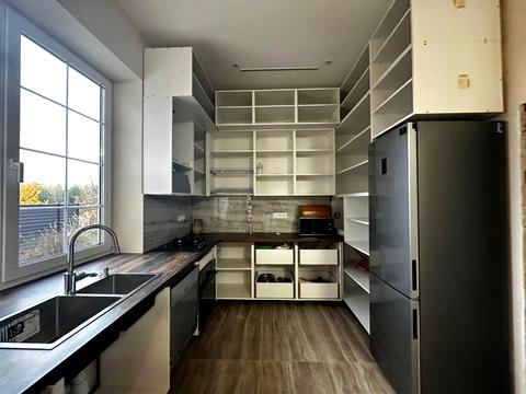 будинок за адресою Київська