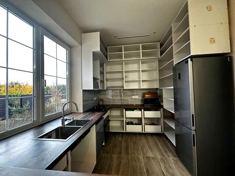 будинок за адресою Київська