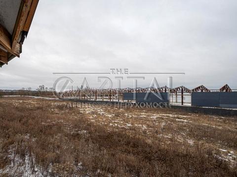 коммерческая по адресу Центральна, 1