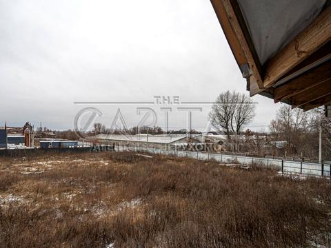 коммерческая по адресу Центральна, 1