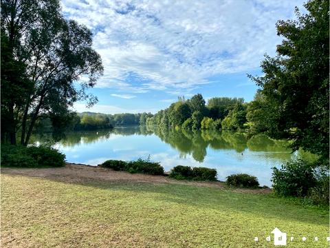 ділянка за адресою Полесская